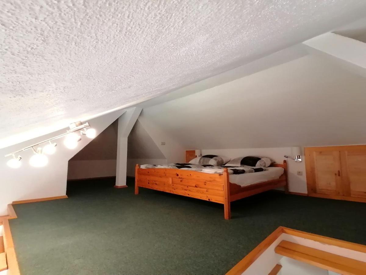 Ferienwohnung Max Schirgiswalde-Kirschau Екстериор снимка
